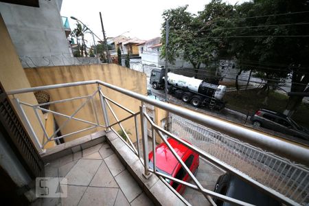 Casa à venda com 176m², 3 quartos e 2 vagasVaranda