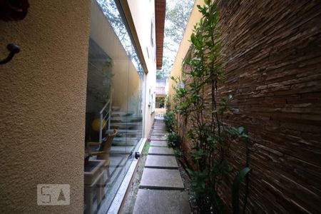 Casa à venda com 176m², 3 quartos e 2 vagasCorredor