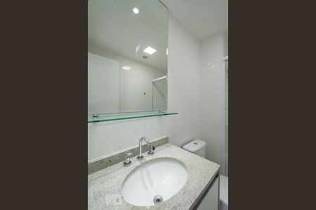 Studio para alugar com 36m², 1 quarto e 1 vaga Studio para alugar com 36m², 1 quarto e 1 vagaBanheiro