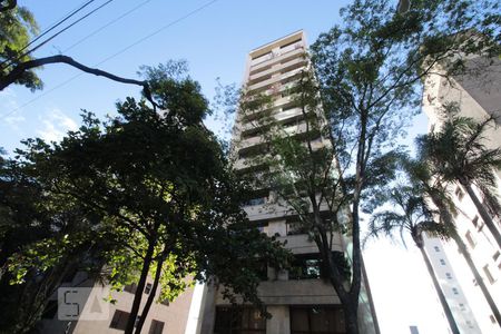 Apartamento para alugar com 190m², 4 quartos e 4 vagasFachada