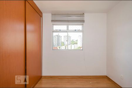 Apartamento para alugar com 100m², 3 quartos e 1 vagaQuarto 2