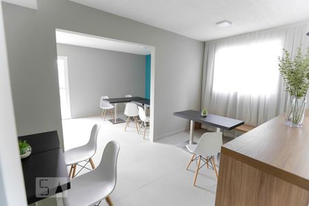 Apartamento à venda com 42m², 2 quartos e sem vagaÁrea comum - Salão de festas