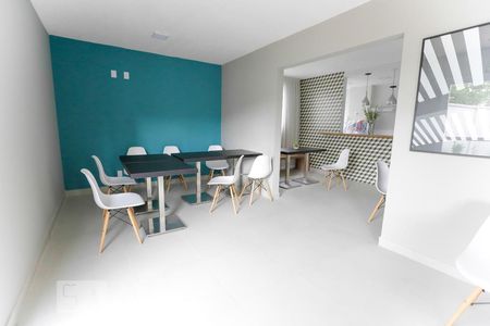 Apartamento à venda com 42m², 2 quartos e sem vagaÁrea comum - Salão de festas