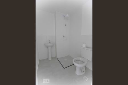 Banheiro de apartamento à venda com 2 quartos, 42m² em Vila Santa Maria, São Paulo