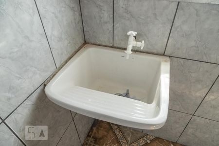 Casa para alugar com 90m², 2 quartos e 1 vagaÁrea de Serviço