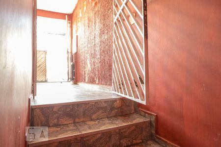 Casa para alugar com 90m², 2 quartos e 1 vagaEntrada