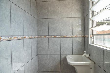 Casa para alugar com 90m², 2 quartos e 1 vagaÁrea de Serviço