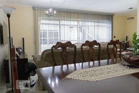 Sala de casa à venda com 3 quartos, 210m² em Bosque da Saúde, São Paulo