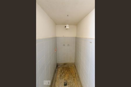 Apartamento à venda com 115m², 2 quartos e sem vaga Apartamento à venda com 115m², 2 quartos e sem vagaBanheiro