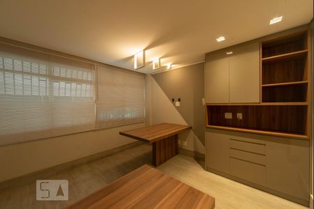 Sala/Quarto de apartamento para alugar com 1 quarto, 37m² em Asa Norte, Brasília