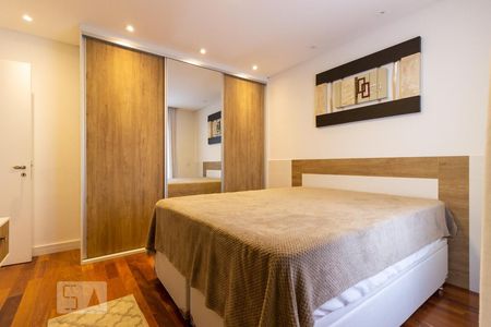 Apartamento à venda com 120m², 3 quartos e 2 vagasSuíte 1