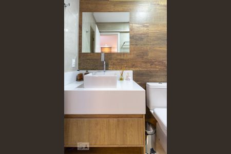 Apartamento à venda com 120m², 3 quartos e 2 vagasBanheiro da Suíte 1