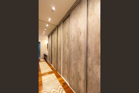 Apartamento à venda com 120m², 3 quartos e 2 vagasCloset Suíte Master