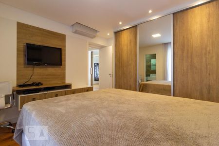 Apartamento à venda com 120m², 3 quartos e 2 vagasSuíte 1