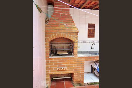 Casa de condomínio à venda com 125m², 3 quartos e 2 vagasÁrea comum - Churrasqueira