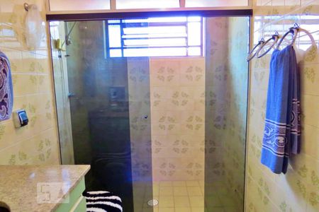 Casa de condomínio à venda com 125m², 3 quartos e 2 vagasBanheiro