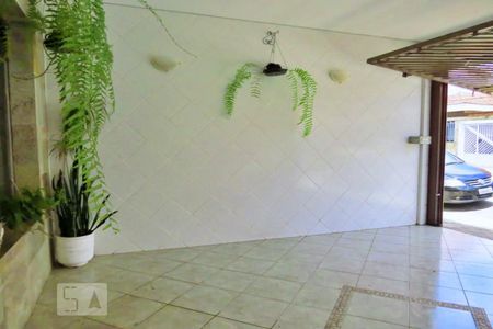 Casa de condomínio à venda com 125m², 3 quartos e 2 vagasGaragem