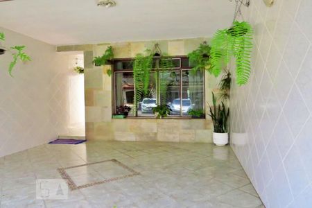 Casa de condomínio à venda com 125m², 3 quartos e 2 vagasGaragem