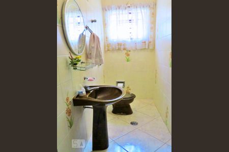 Casa de condomínio à venda com 125m², 3 quartos e 2 vagassuíte 