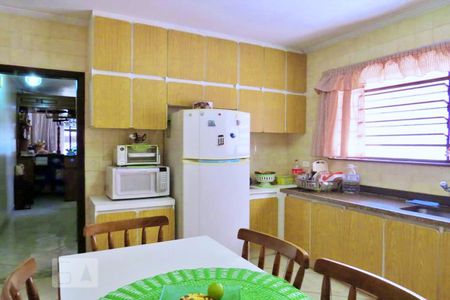 Casa de condomínio à venda com 125m², 3 quartos e 2 vagasCozinha