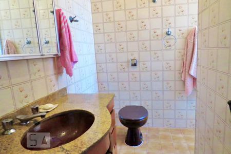 Casa de condomínio à venda com 125m², 3 quartos e 2 vagassuíte 