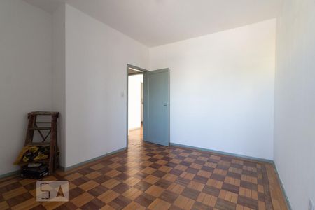 Dormitório de apartamento à venda com 1 quarto, 53m² em Navegantes, Porto Alegre