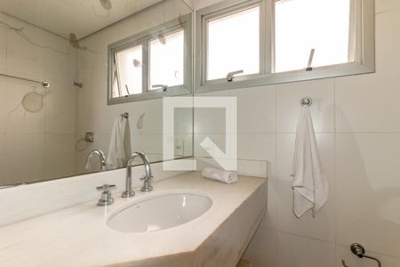 Apartamento à venda com 52m², 2 quartos e 1 vaga Apartamento à venda com 52m², 2 quartos e 1 vagaBanheiro Social