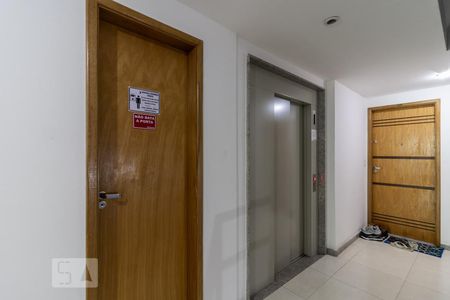 Apartamento para alugar com 86m², 3 quartos e 1 vaga Apartamento para alugar com 86m², 3 quartos e 1 vagaÁrea Comum - Hall Social