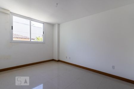 Suíte de apartamento para alugar com 3 quartos, 86m² em Recreio dos Bandeirantes, Rio de Janeiro
