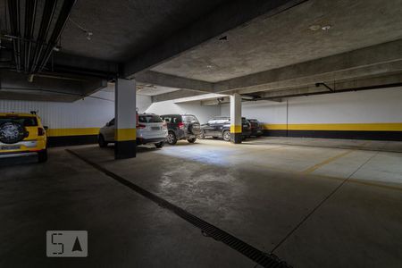 Apartamento para alugar com 86m², 3 quartos e 1 vaga Apartamento para alugar com 86m², 3 quartos e 1 vagaÁrea Comum - Garagem