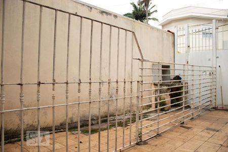 Casa à venda com 300m², 5 quartos e 4 vagasGaragem