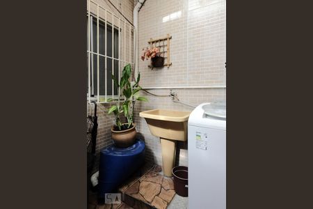 Apartamento à venda com 92m², 3 quartos e 1 vagaÁrea de Serviço