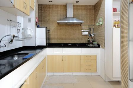 Apartamento à venda com 92m², 3 quartos e 1 vagaCozinha