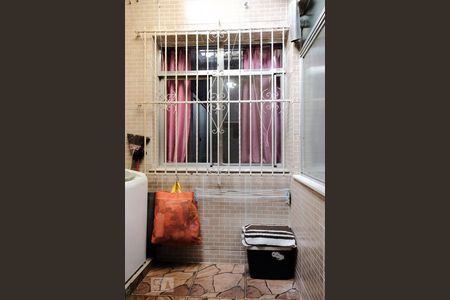 Apartamento à venda com 92m², 3 quartos e 1 vagaÁrea de Serviço