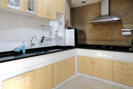 Apartamento à venda com 92m², 3 quartos e 1 vagaCozinha
