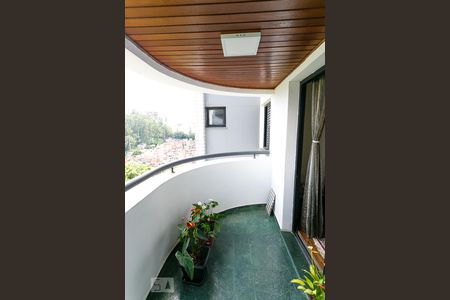 Apartamento à venda com 110m², 3 quartos e 2 vagasVaranda da Sala