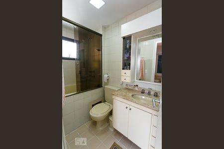 Apartamento à venda com 110m², 3 quartos e 2 vagasBanheiro suíte-1