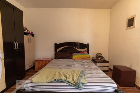 Casa à venda com 253m², 1 quarto e 1 vagaQuarto 