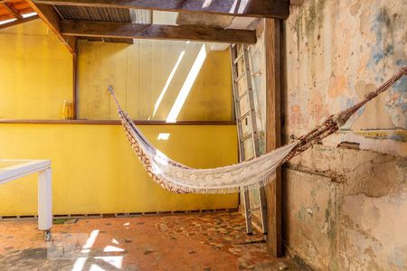 Casa à venda com 150m², 2 quartos e 1 vaga Casa à venda com 150m², 2 quartos e 1 vagaQuintal