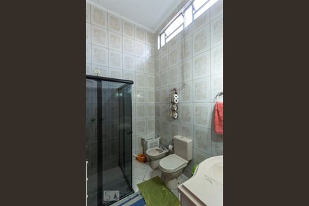 Casa à venda com 366m², 6 quartos e 5 vagasBanheiro do Quarto 4