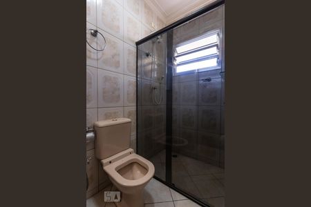 Casa à venda com 366m², 6 quartos e 5 vagasBanheiro 2