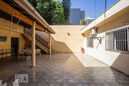 Casa à venda com 366m², 6 quartos e 5 vagasÁrea Externa