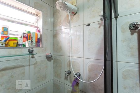 Casa à venda com 366m², 6 quartos e 5 vagasChuveiro