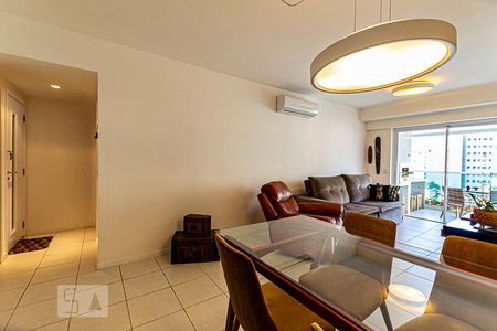 Sala de apartamento à venda com 3 quartos, 116m² em Santa Rosa, Niterói