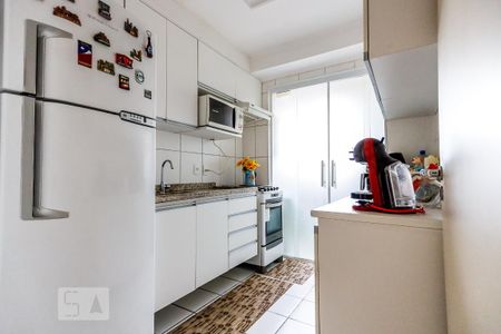 Cozinha de apartamento para alugar com 3 quartos, 82m² em Vila Maria, São Paulo