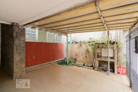 Casa à venda com 220m², 3 quartos e 2 vagas Casa à venda com 220m², 3 quartos e 2 vagasGaragem