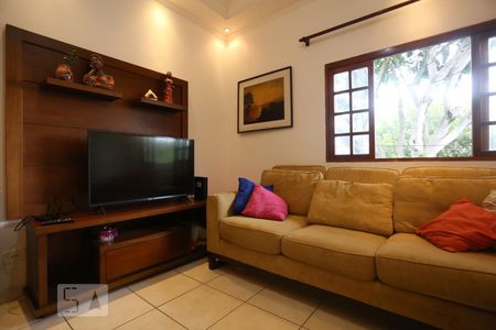 Sala de Tv de casa para alugar com 3 quartos, 100m² em Jardim das Vertentes, São Paulo