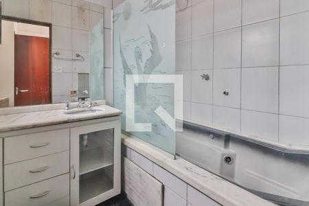 Casa para alugar com 100m², 3 quartos e 1 vaga Casa para alugar com 100m², 3 quartos e 1 vagaBanheiro Quarto 3 - Suite