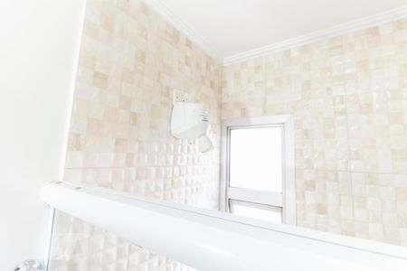 Casa à venda com 150m², 3 quartos e 3 vagasChuveiro