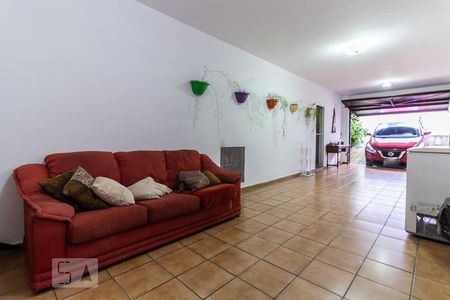 Casa à venda com 150m², 3 quartos e 3 vagasGaragem